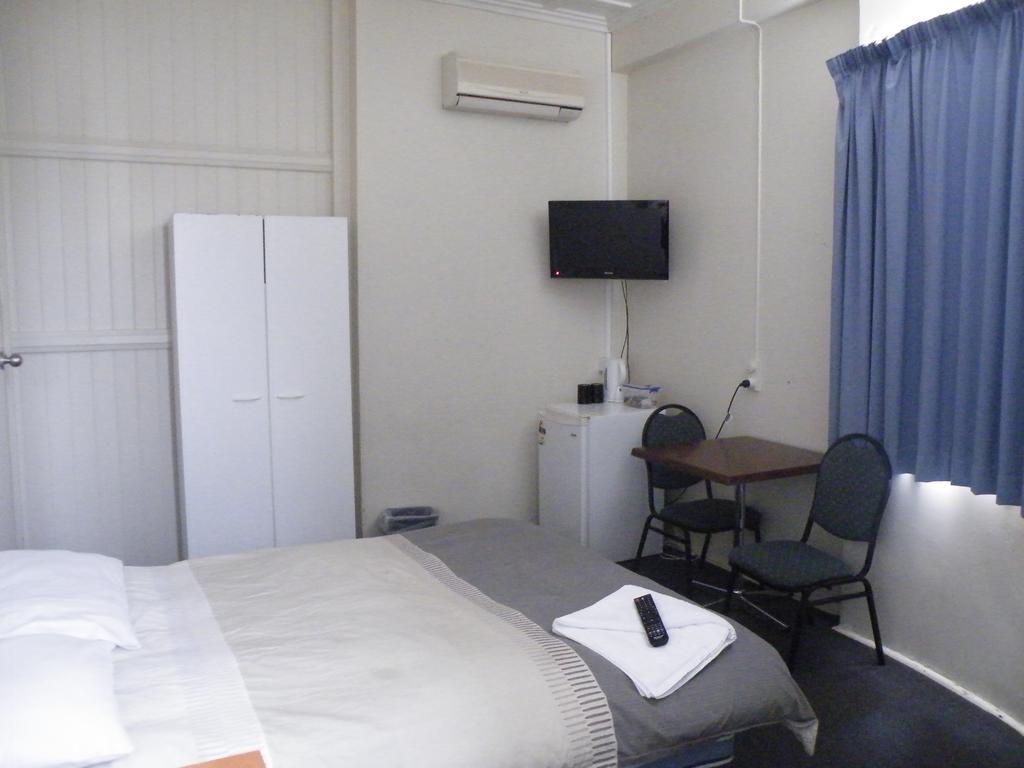 Hotel מקיי חדר תמונה
